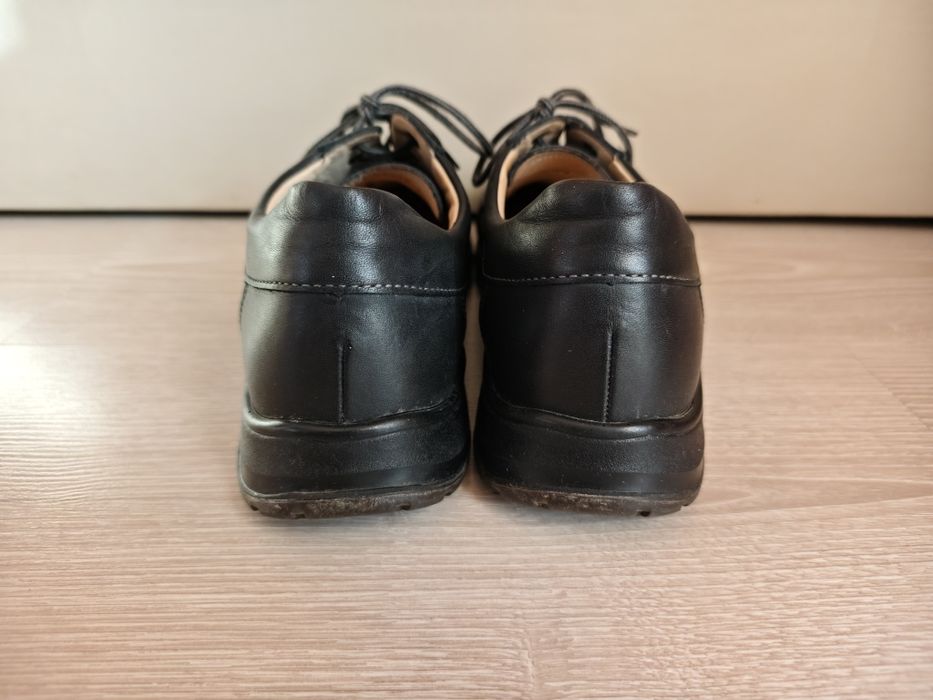 Finn Comfort мъжки обувки от естествена можа