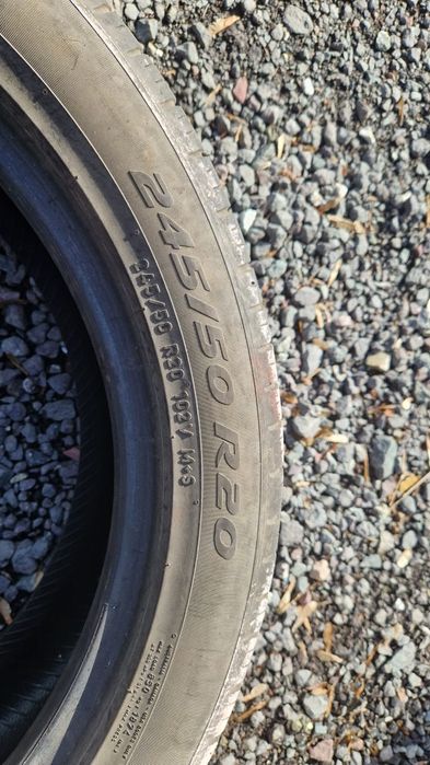 продам шину pirelli 245/50r20