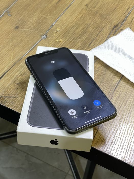 Айфон 11 в идеал. состояние