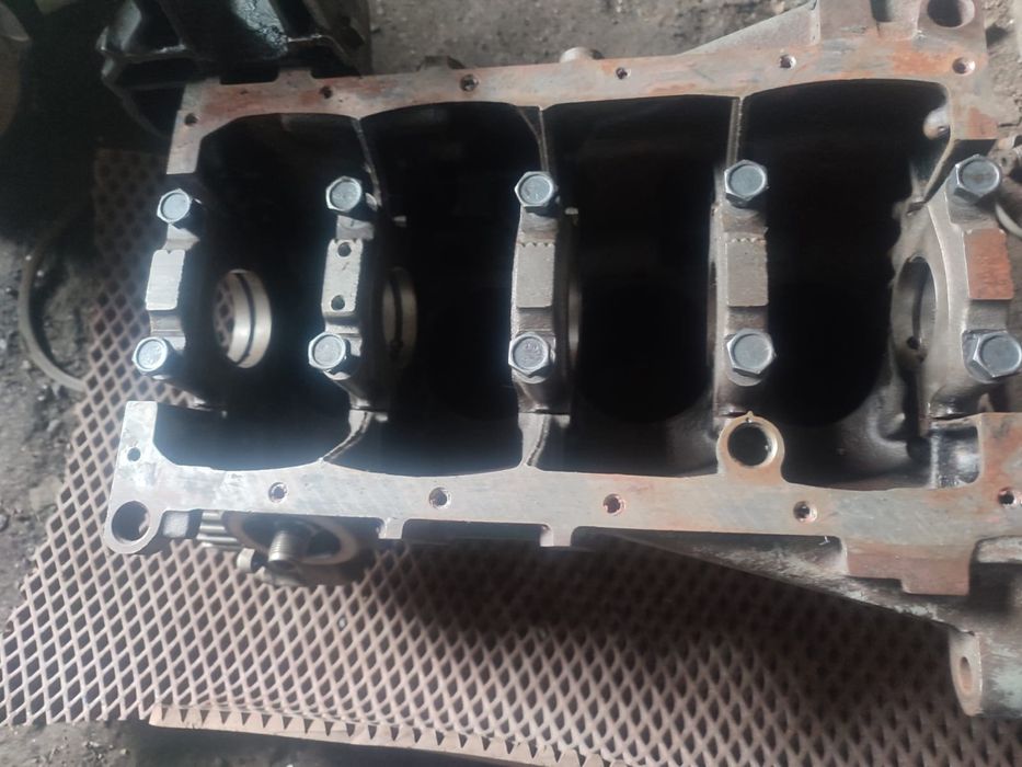 Продам блок ваз приора 2170