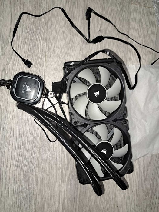 Cooler CPU pentru soket AM4 Corsair Hydro H100x High Performance(CW-9060040-WW)