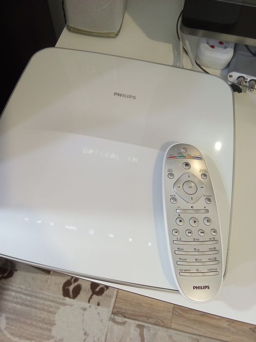 Домашний кинотеатр Philips