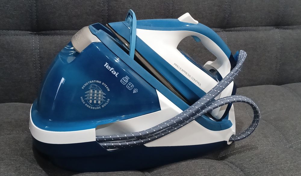 Паров генератор Tefal Pro Express Control GV8963