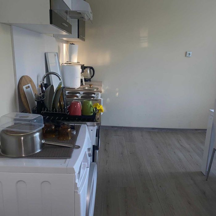 Дава се под наем Тристаен апартамент в Варна, Чайка - 75 кв.м за 663 € - Снимка #12