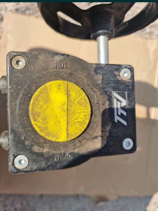 Дисковый затвор с редуктором Бабочка кран