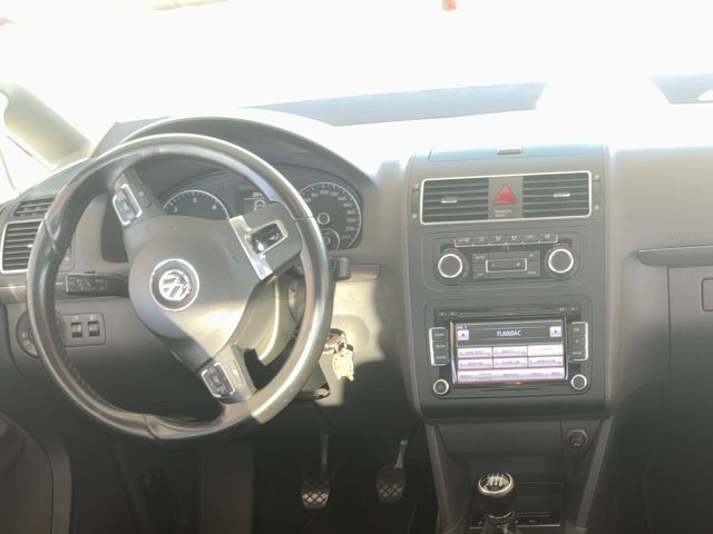Volkswagen Touran 1.6 TDI Advance 2011
