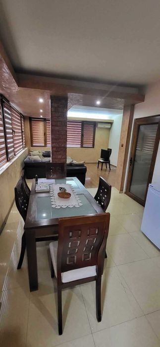 Етаж от къща, гр.Попово