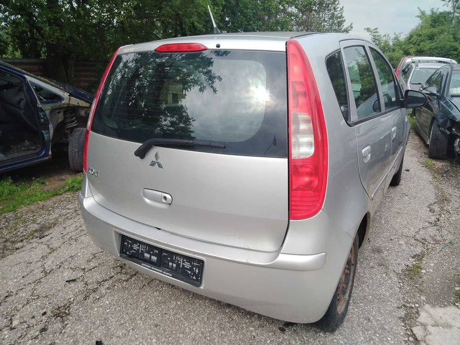Mitsubishi Colt (Z30) 1.3i 95 к.с. 2005г. на части
