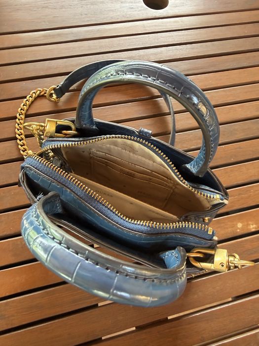 Чанта Guess нова