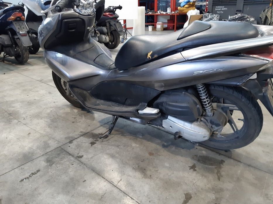 Скутер Хонда ПЦХ (Honda PCX 125 2010/14г,PCX 150 2020/24г)-На част