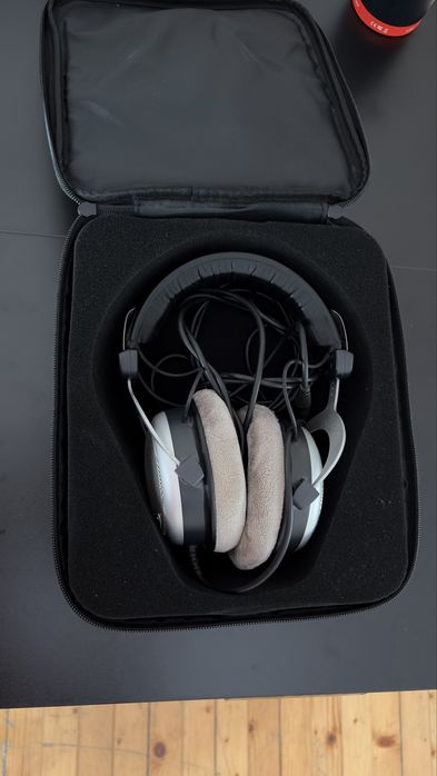 Beyerdynamic DT 880