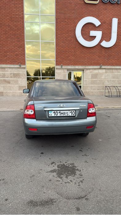 Продам Lada priora 2012 год