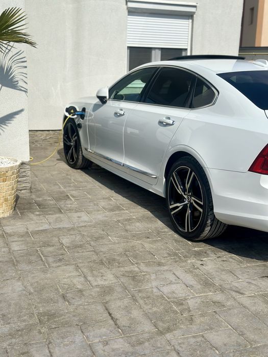 Volvo S90 T8 Recharge  AWD Inscription plug-in hybrid