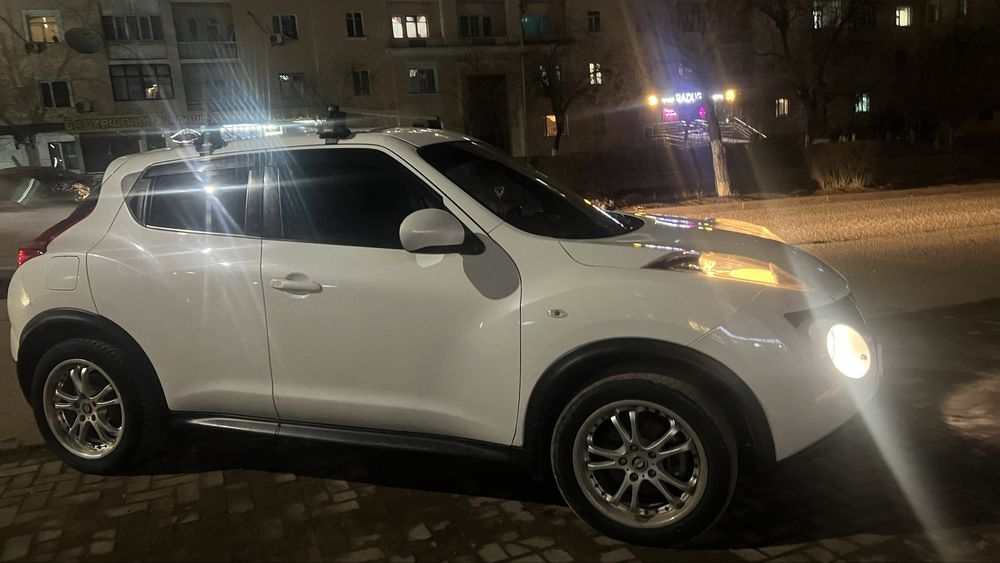 ниссан жук 2013года