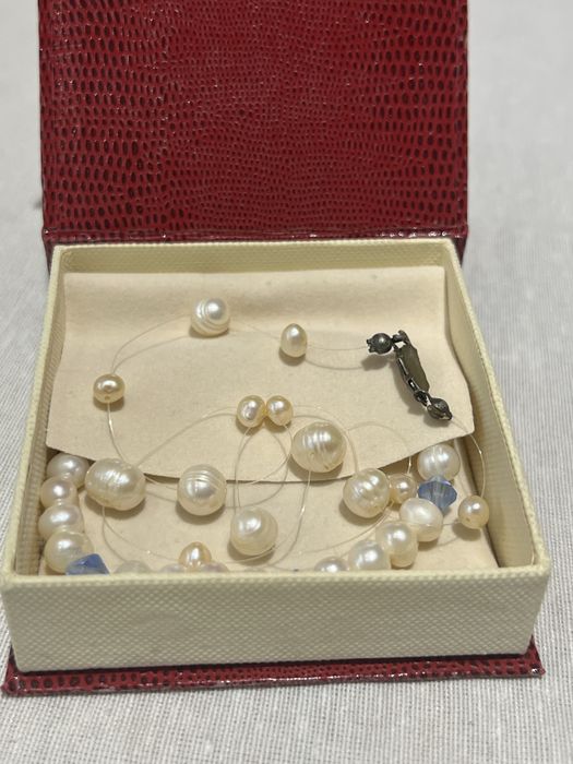 Yuno перли - колие и гривна с бели перли