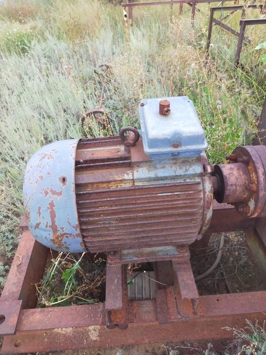 Электромотор советский