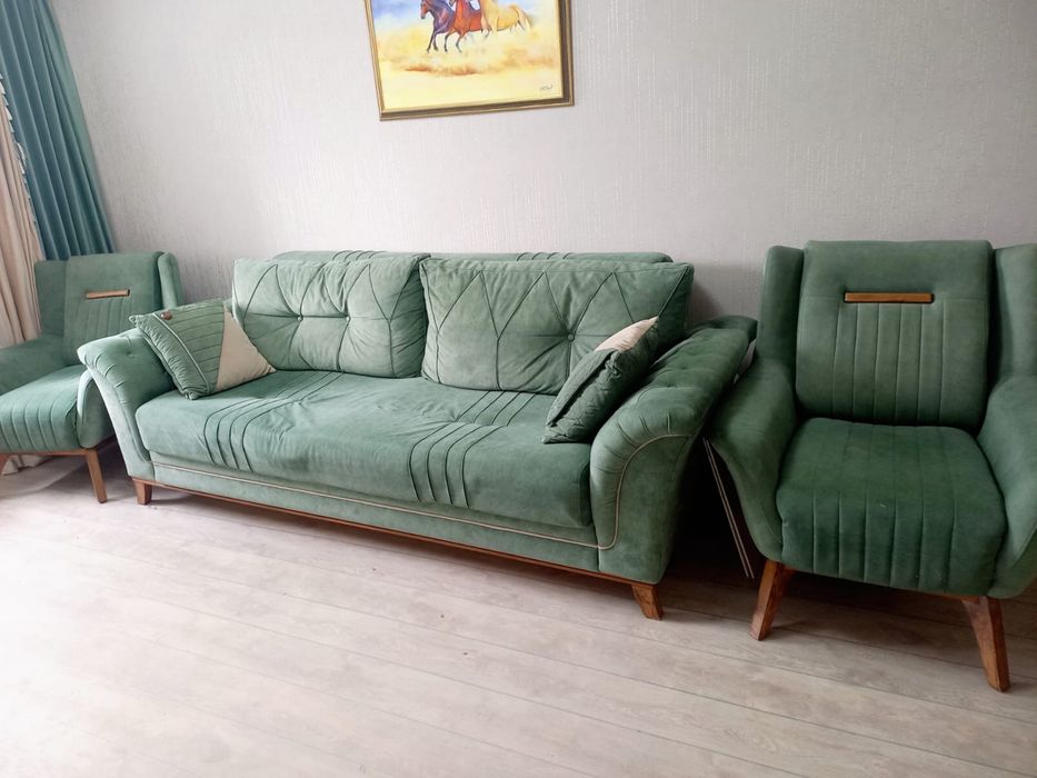 Продам мягкий уголок