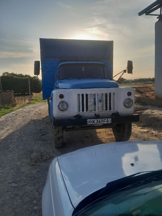 Gaz 3309 sotiladi.yili 1983- yil holati zo‘r ishlab yuribdi