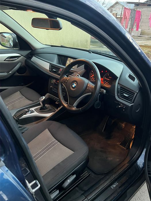 BMW X1 2.0 Diesel volan pe dreapta