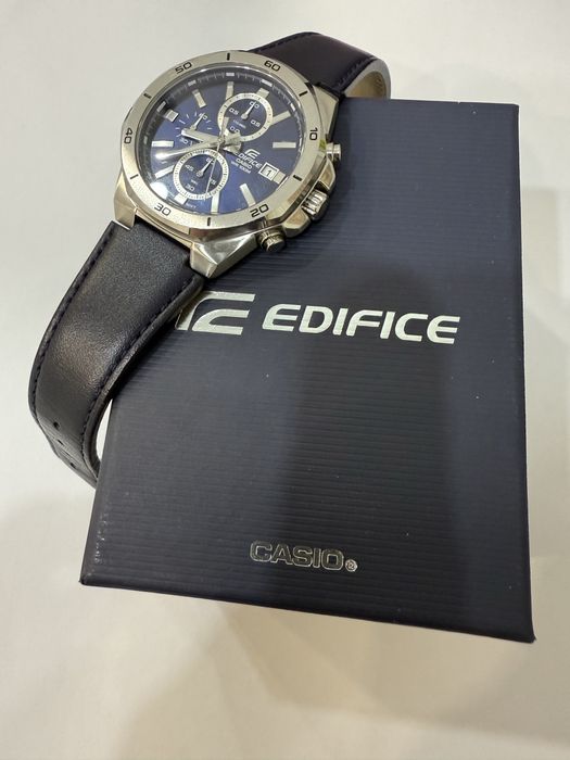 Продам Наручные часы CASIO EDIFICE EFV-640L-2A