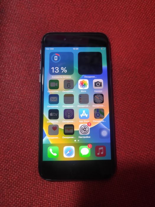 iPhone 8 состояние идеальное