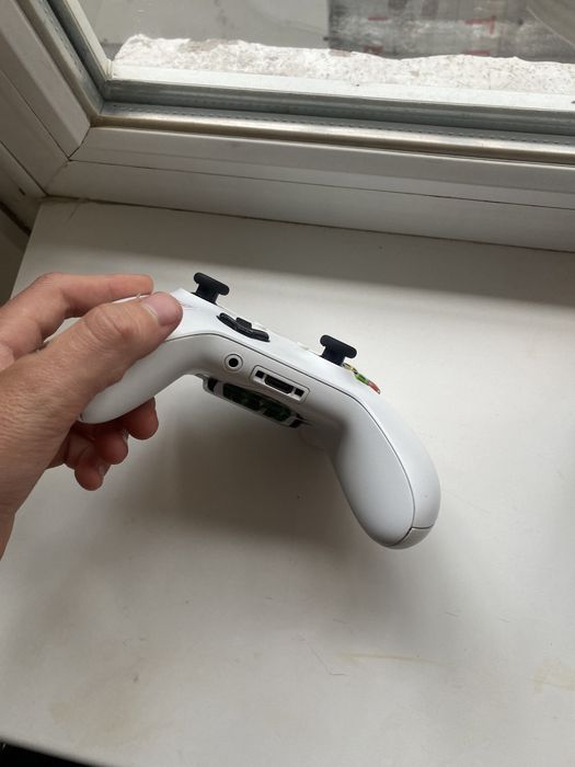Контроллер от Xbox series S