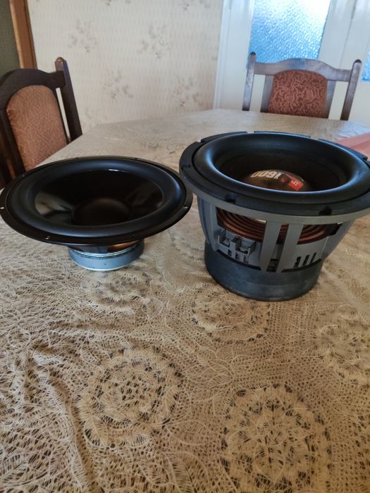 Бас 10" JBL,400W RMS,4ohm