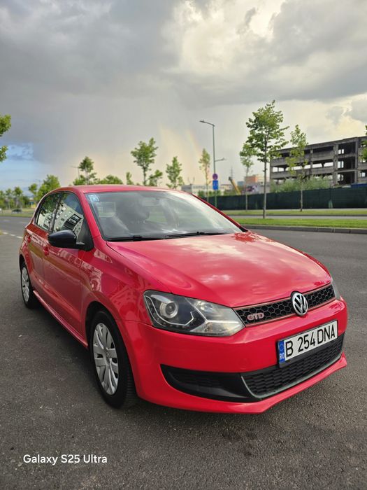 VOLKSWAGEN Polo 2011 — imagine 3