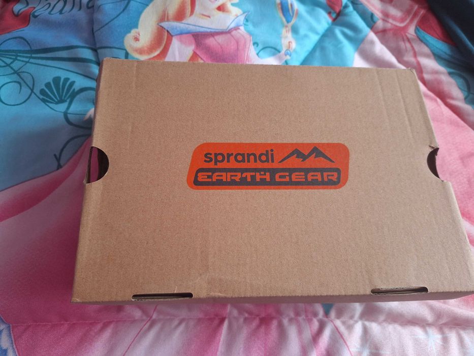 Продавам детски зимни боти Sprandi Earth Gear, номер 32.