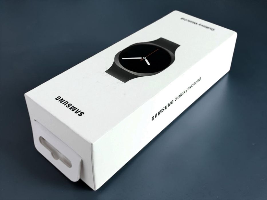 НАЛИЧЕН! Samsung Galaxy Watch 8 BT 40mm Graphite 2г. Гаранция!