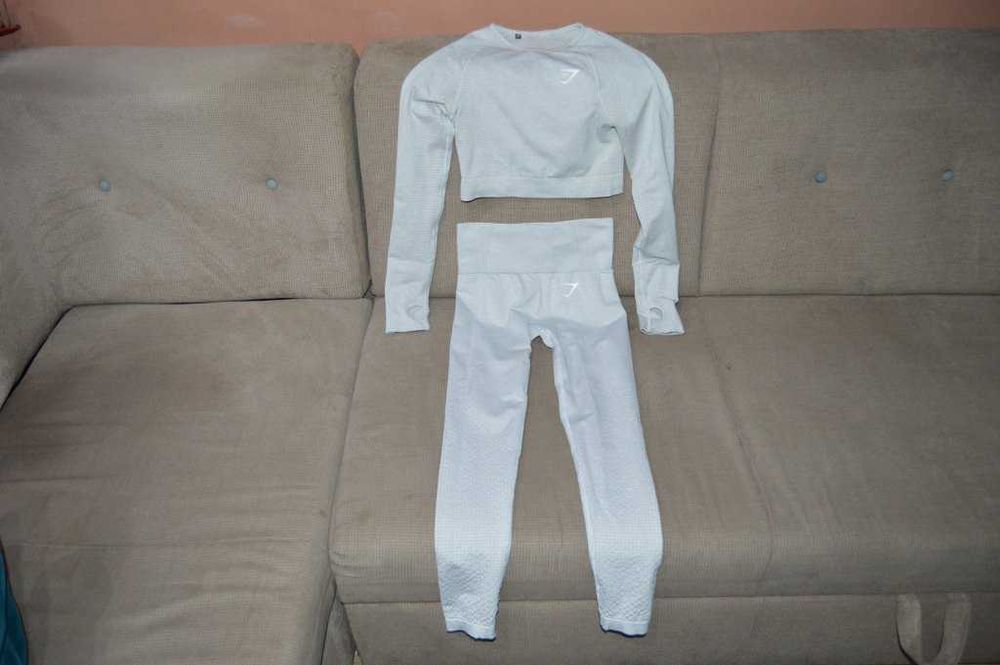 Set sport pentru femei GymShark marime S