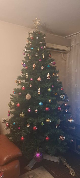 Изкуствена елха 210см