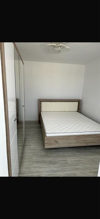 Inchiriez apartament 2 camere