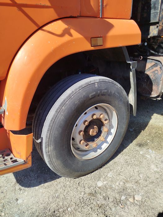 Продам грузовой автомобиль