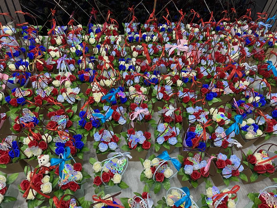 Мыльные розы цветы