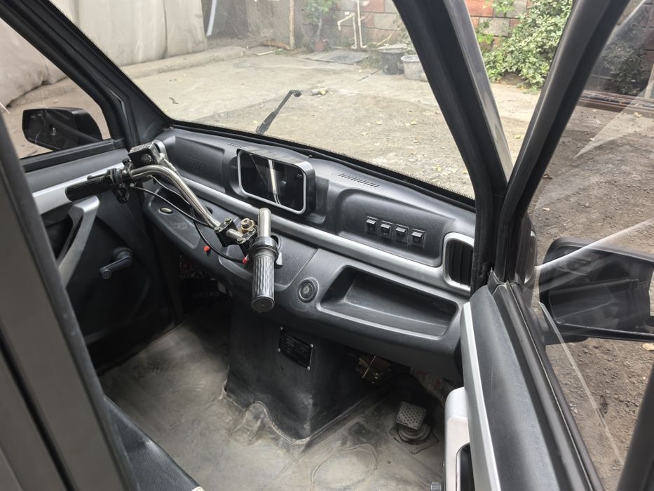 Skuter pekap. Скутер пекап