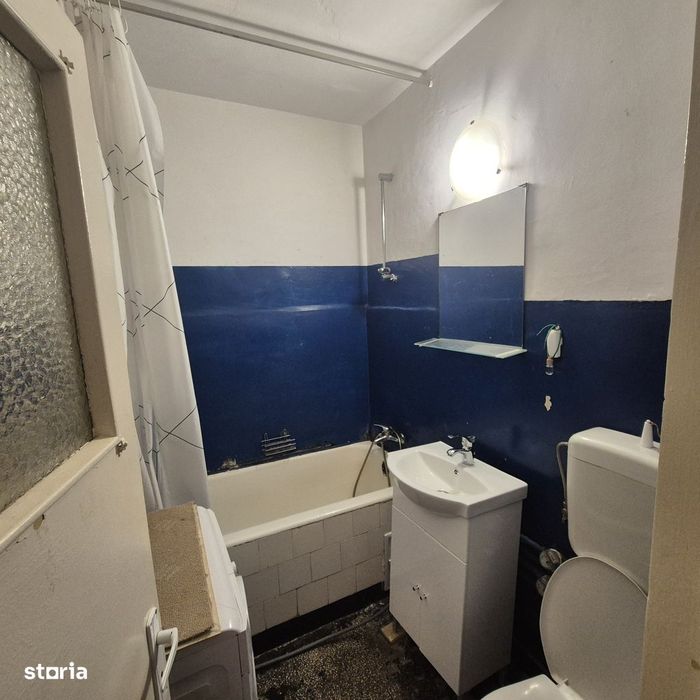 Calea Griviței – lângă Metrou Basarab- bloc reabilitat