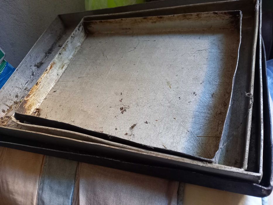 Старинни Тави за печене или друга употреба