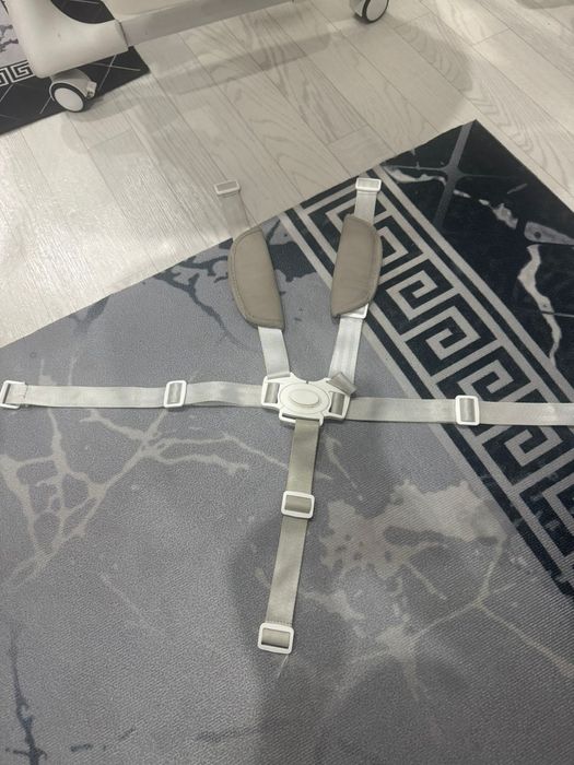 Продам стульчик для кормления