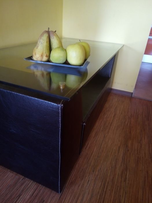 Холна маса,малка правена по поръчка