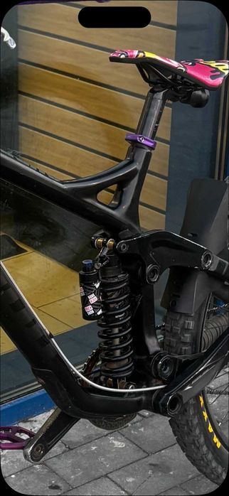Kona Operator Supreme DH / Hope / Rockshox Boxxer / Saint / Nukeproof