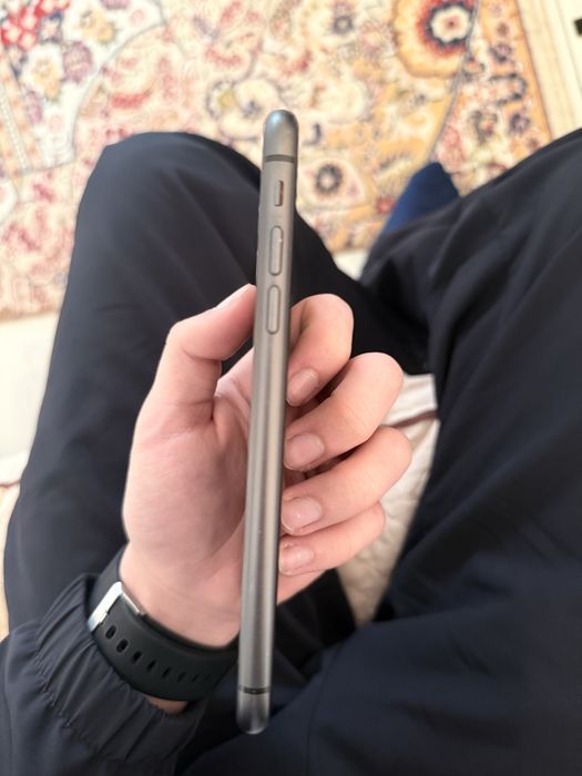 Айфон 11  100 тысч