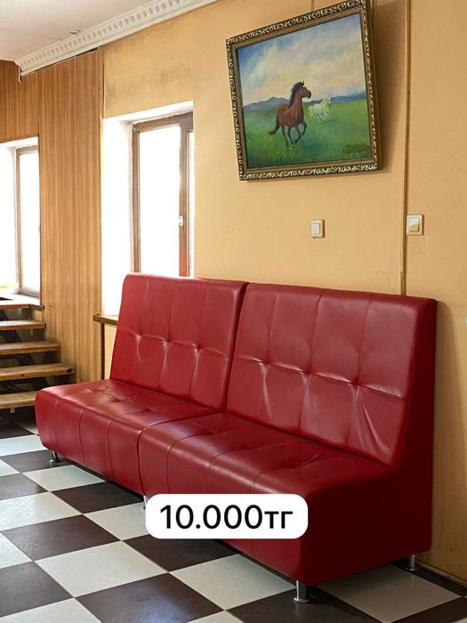 Диван сатылады 10.000