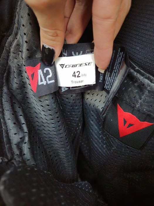 Дамски кожен панталон Dainese Delta 3