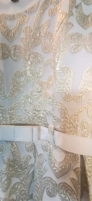 Rochie nissa purtata 1 data