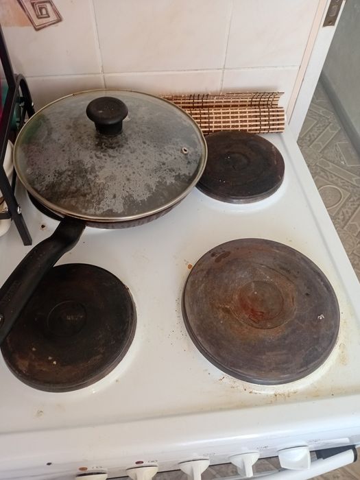 Продам Электропечь