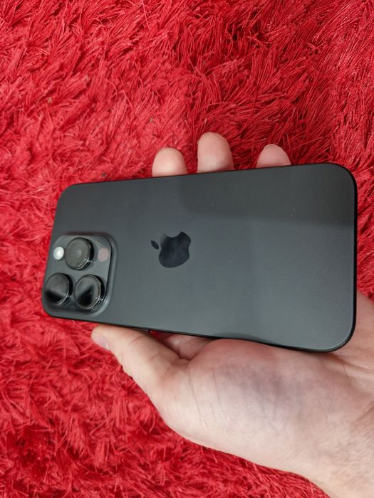 -Iphone 15Pro, ca Nou, 128Gb, 8Ram, Bat:90%- 569 cicluri incarcare, Bl