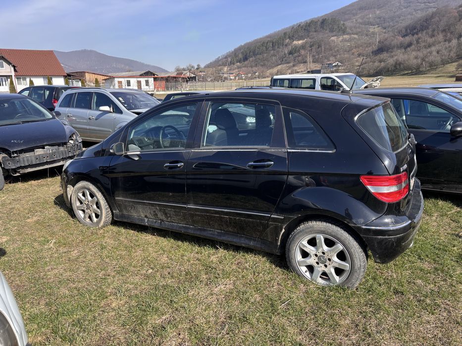 Dezmembrez Mercedes Benz B Class w245 2005-2011 B 180 CDI