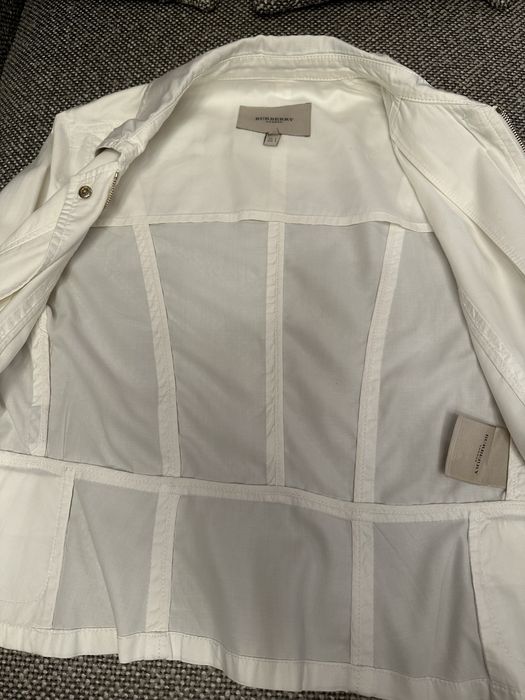 Куртка BURBERRY . Алматы.