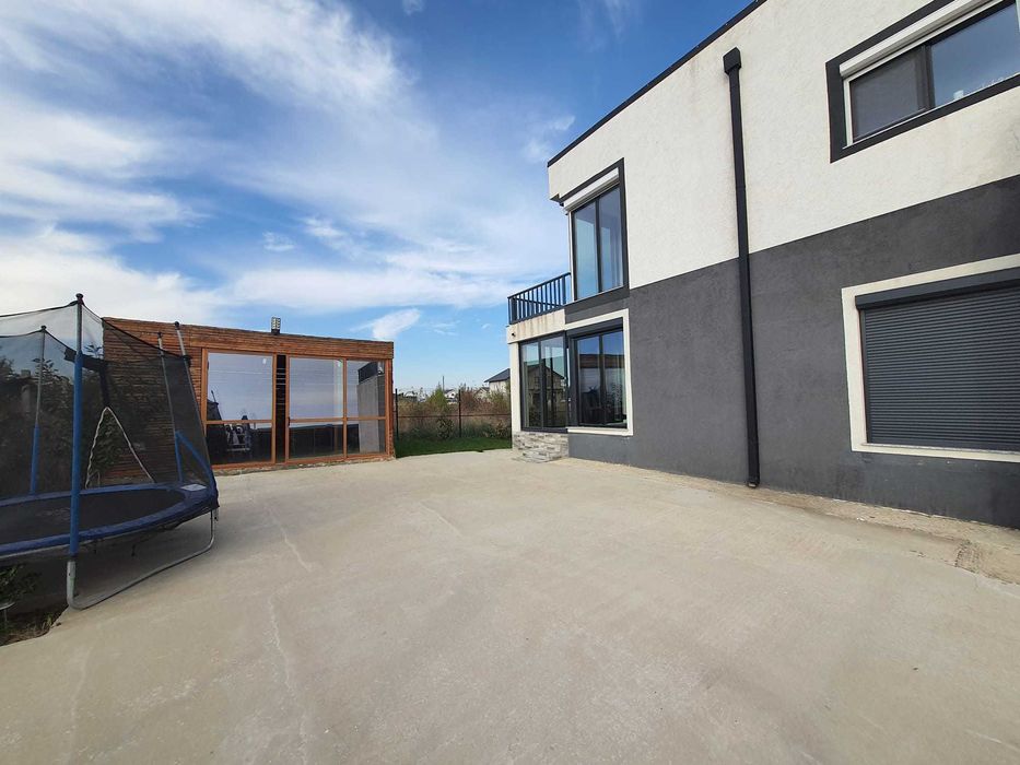 AGIGEA- De Vanzare Vila 5 Camere 190 mp Teren 500 mp